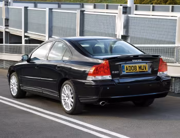 Volvo S60 2.0T [UK-spec] '2004–07
