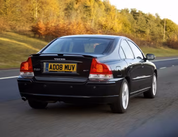 Volvo S60 2.0T [UK-spec] '2004–07