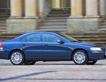 Volvo S60 2.5T AWD [Worldwide] '2007–04.2009