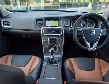 Panneau avant Volvo S60 Cross Country [UK-spec] '2015–18