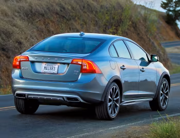 2016–18 Volvo S60 Cross Country [North America] '2015–18