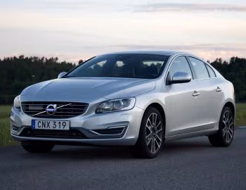 Volvo S60 D4 [Worldwide] '2013–18
