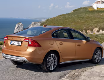 Volvo S60 D5 AWD [Worldwide] '2010–13