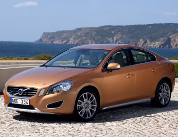 Volvo S60 D5 AWD [Worldwide] '2010–13