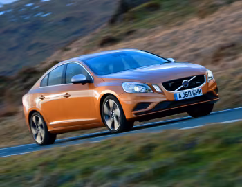 Volvo S60 D5 R-Design [UK-spec] '2010–13