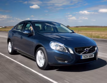 Volvo S60 DRIVe [UK-spec] '2011–13