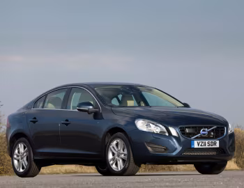 Volvo S60 DRIVe [UK-spec] '2011–13