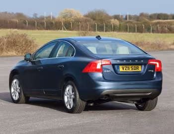 Volvo S60 DRIVe [UK-spec] '2011–13