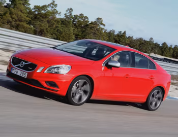 Volvo S60 R-Design '2010–13