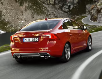 Volvo S60 R-Design '2010–13