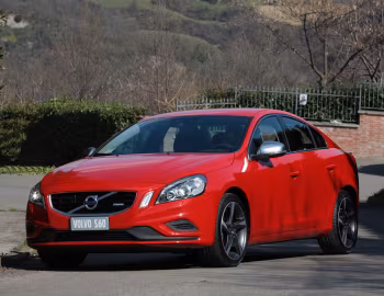 Volvo S60 R-Design '2010–13