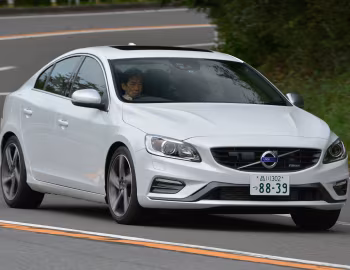 Volvo S60 T4 [Japan] '2013–18