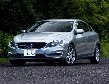 Volvo S60 T4 [Japan] '2013–18