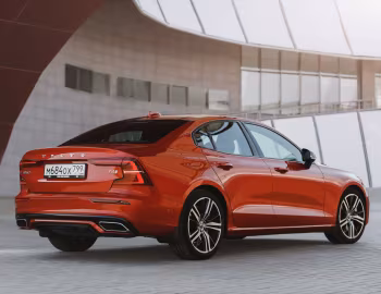 Volvo S60 T4 R-Design [Worldwide] '2018–pr.