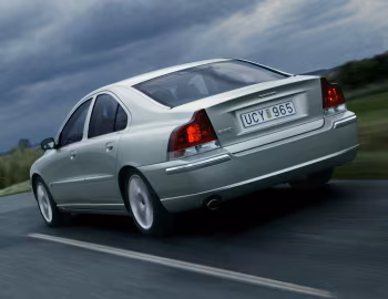Volvo S60 T5 [Worldwide] '2005–07