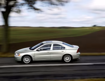 Volvo S60 T5 [Worldwide] '2005–07