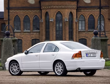 Volvo S60 T5 [Worldwide] '2008–09