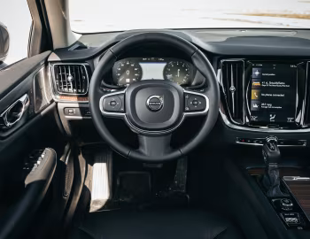 Panneau avant 2019–22 Volvo S60 T5 Momentum [North America] '2018–22