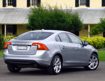 Volvo S60 T6 [Australia] '2011–13