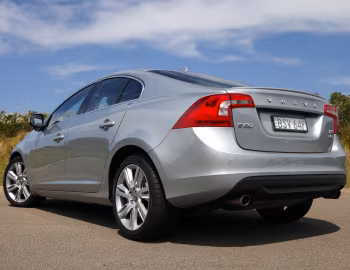 Volvo S60 T6 [Australia] '2011–13