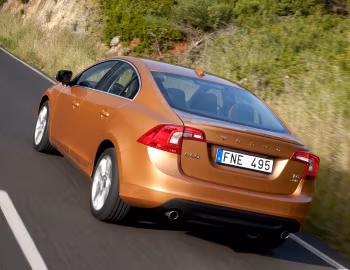 Volvo S60 T6 [Worldwide] '2010–13
