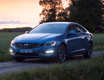 Volvo S60 T6 AWD '2013–18