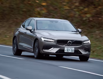 Volvo S60 T6 Inscription [Japan] '2019–pr.