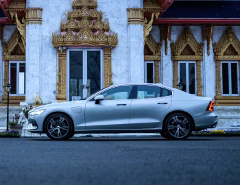 Volvo S60 T6 Inscription [Japan] '2019–pr.
