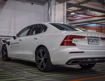 Volvo S60 T6 Inscription [Taiwan] '2019–pr.