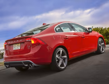 2011–13 Volvo S60 T6 R-Design [North America] '2010–13