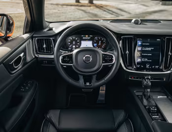 Panneau avant 2019–22 Volvo S60 T6 R-Design [North America] '2018–22