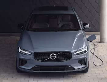 Volvo S60 T8 AWD Recharge R-Design [Worldwide] '2021–pr.