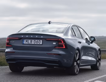 Volvo S60 T8 AWD Recharge R-Design [Worldwide] '2021–pr.