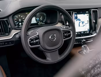 Panneau avant 2019–22 Volvo S60 T8 Inscription [North America] '2018–22