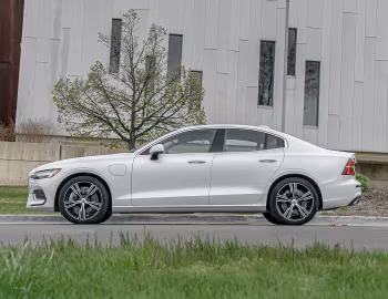 2019–22 Volvo S60 T8 Inscription [North America] '2018–22