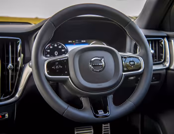 Panneau avant Volvo S60 T8 R-Design [UK-spec] '2019–pr.