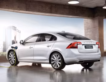 Volvo S60L Twin Engine '04.2015–11.2017