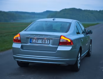 Volvo S80 2.0T '2010–11