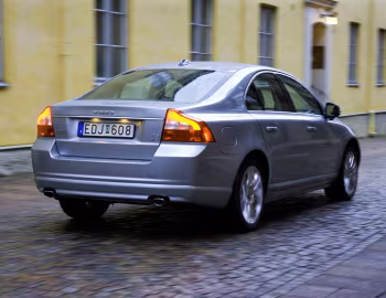 Volvo S80 V8 [Worldwide] '2007–09