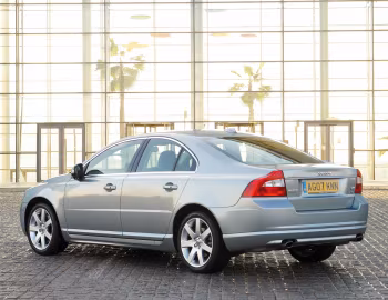 Volvo S80 V8 [UK-spec] '2006–09