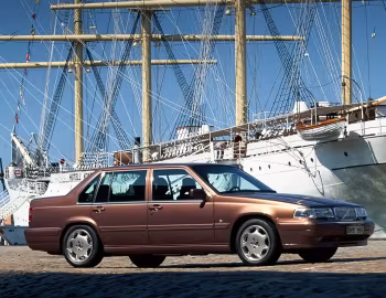 Volvo S90 [Worldwide] '1996–98