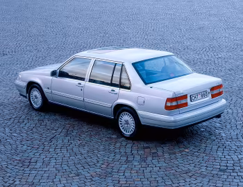 Volvo S90 [Worldwide] '1996–98