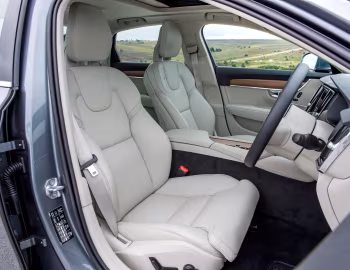 Interior Volvo S90 D4 Inscription [UK-spec] '2016–20