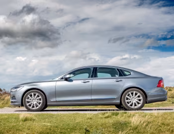 Volvo S90 D4 Inscription [UK-spec] '2016–20
