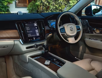 Interior Volvo S90 D4 Inscription [South Africa] '2017–20