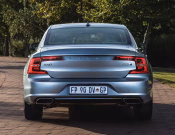 Volvo S90 D4 Inscription [South Africa] '2017–20