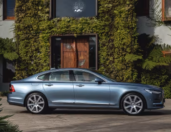 Volvo S90 D4 Inscription [South Africa] '2017–20