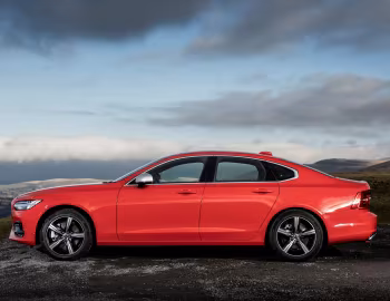 Volvo S90 D5 R-Design [UK-spec] '2017–20