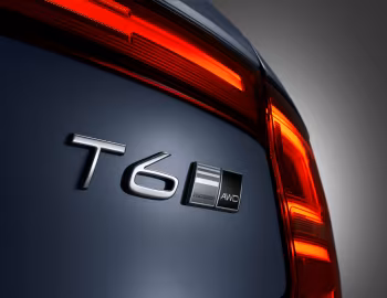 Volvo S90 T6 Inscription [Worldwide] '2016–20