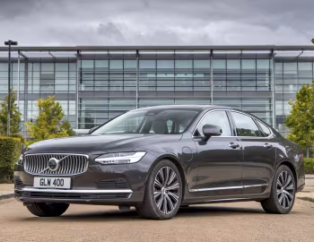 Volvo S90 T8 AWD Recharge Inscription [UK-spec] '2020–pr.